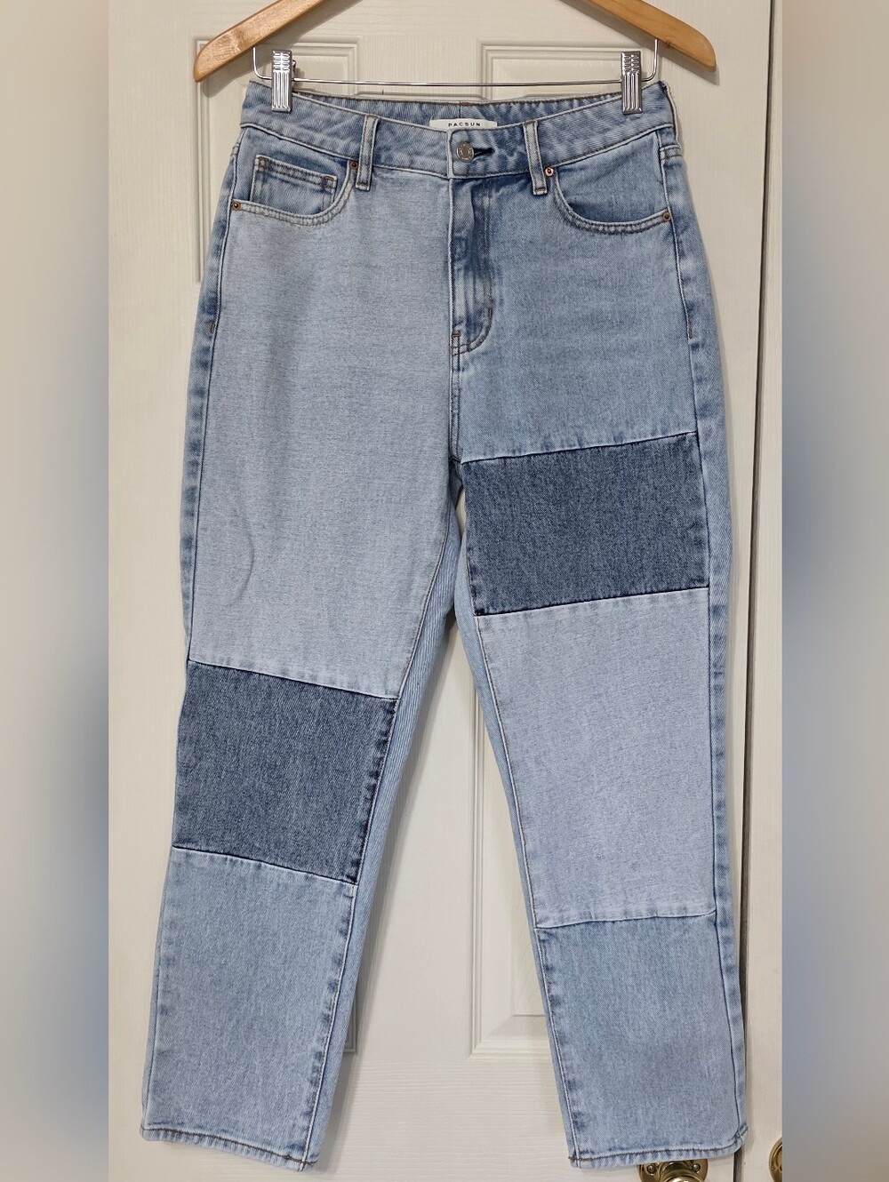 PacSun The Mom Jean Patchwork Light Wash Women’s Jeans - Two-Tone Blue